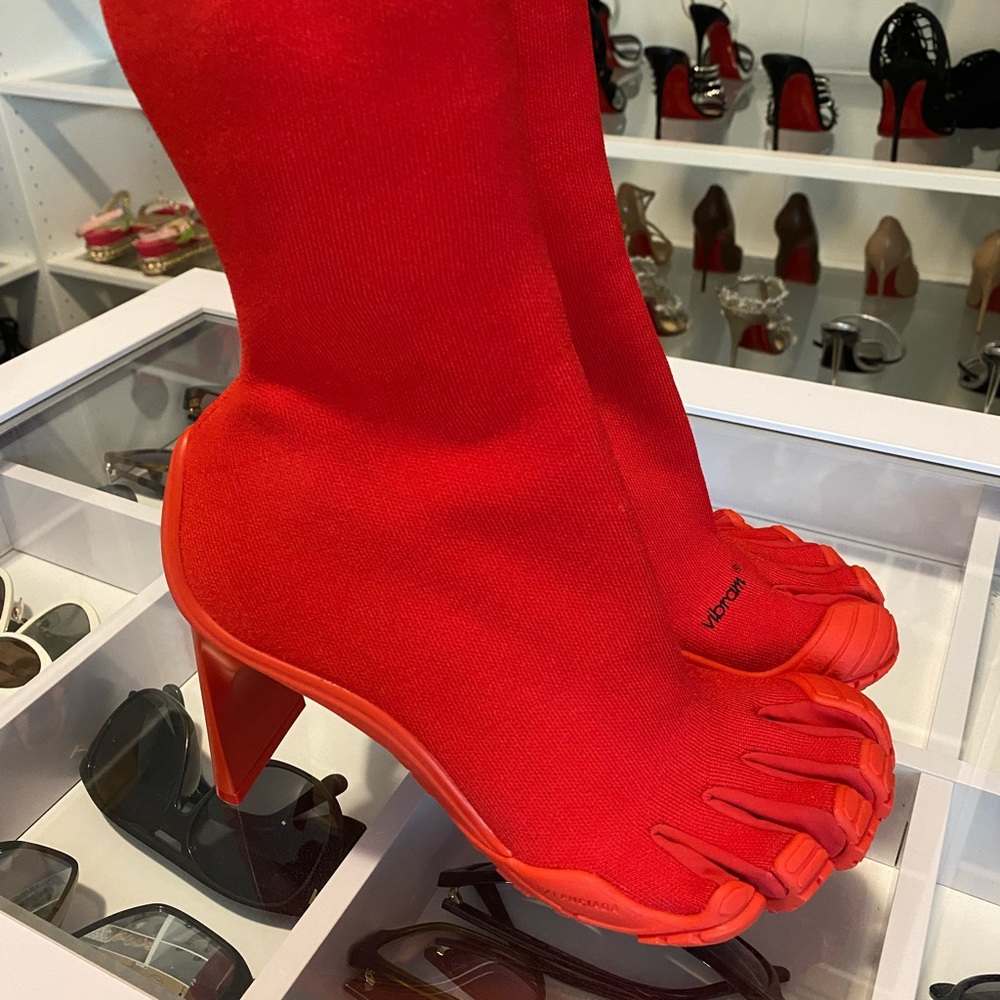 NEW LIMITED EDITION Balenciaga x Vibram Heeled Toe Shoes RARE COLOR